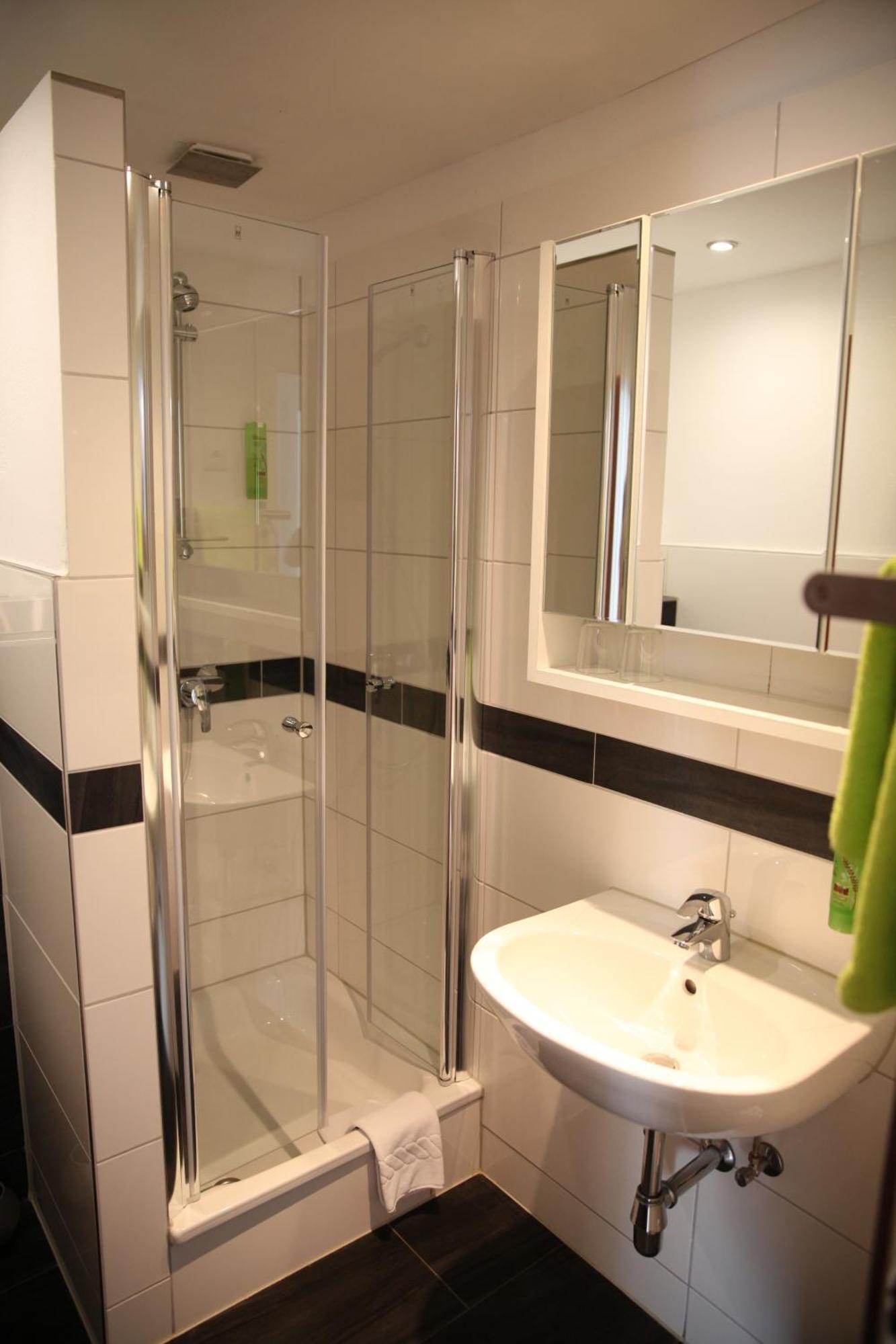 Quarto Triplo Standard