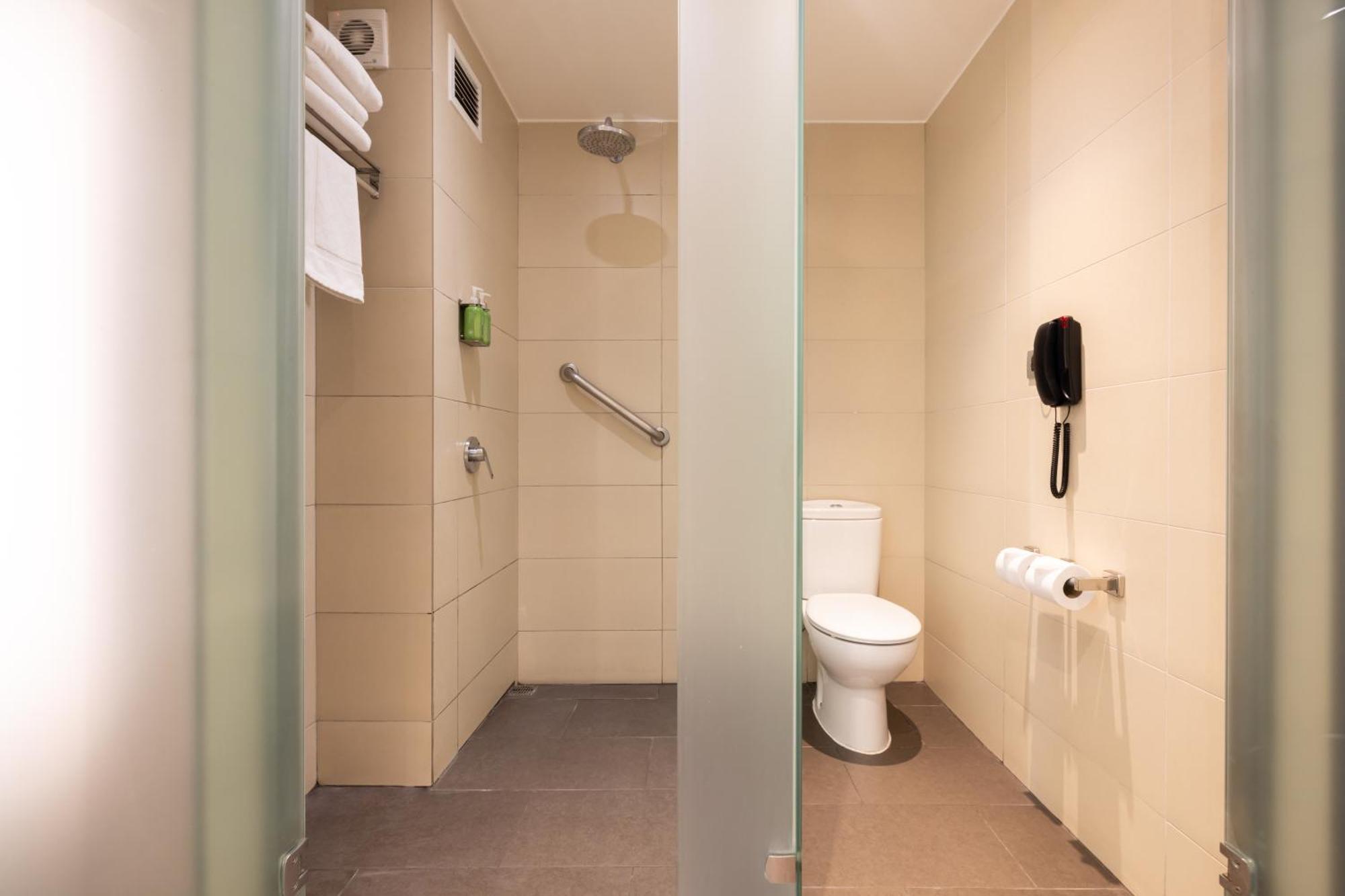 Quarto Queen Standard com 2 Camas Queen-size
