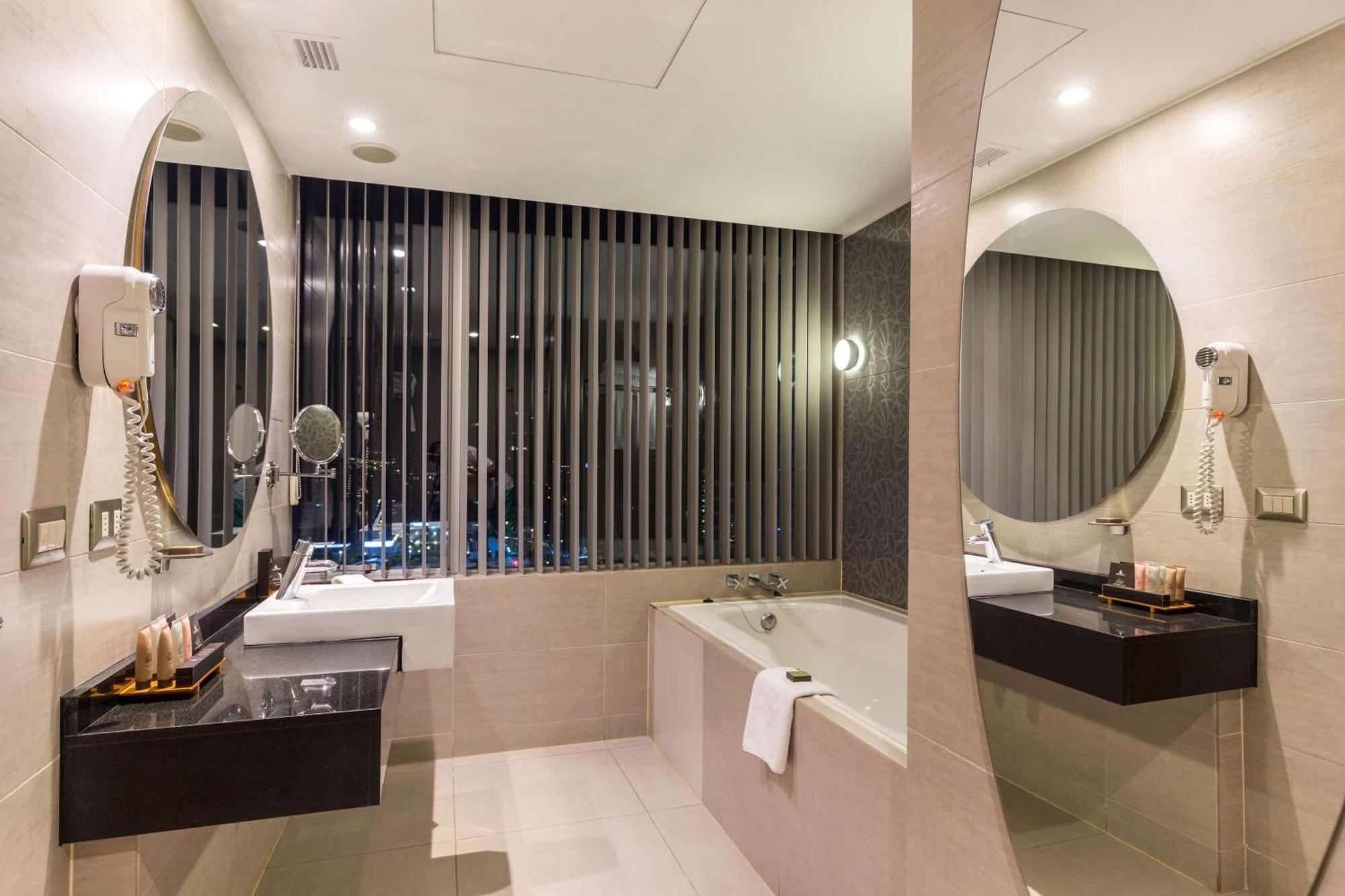 Suíte com Cama King-size