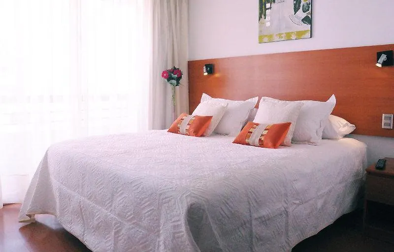 Intersuites Apartments-1