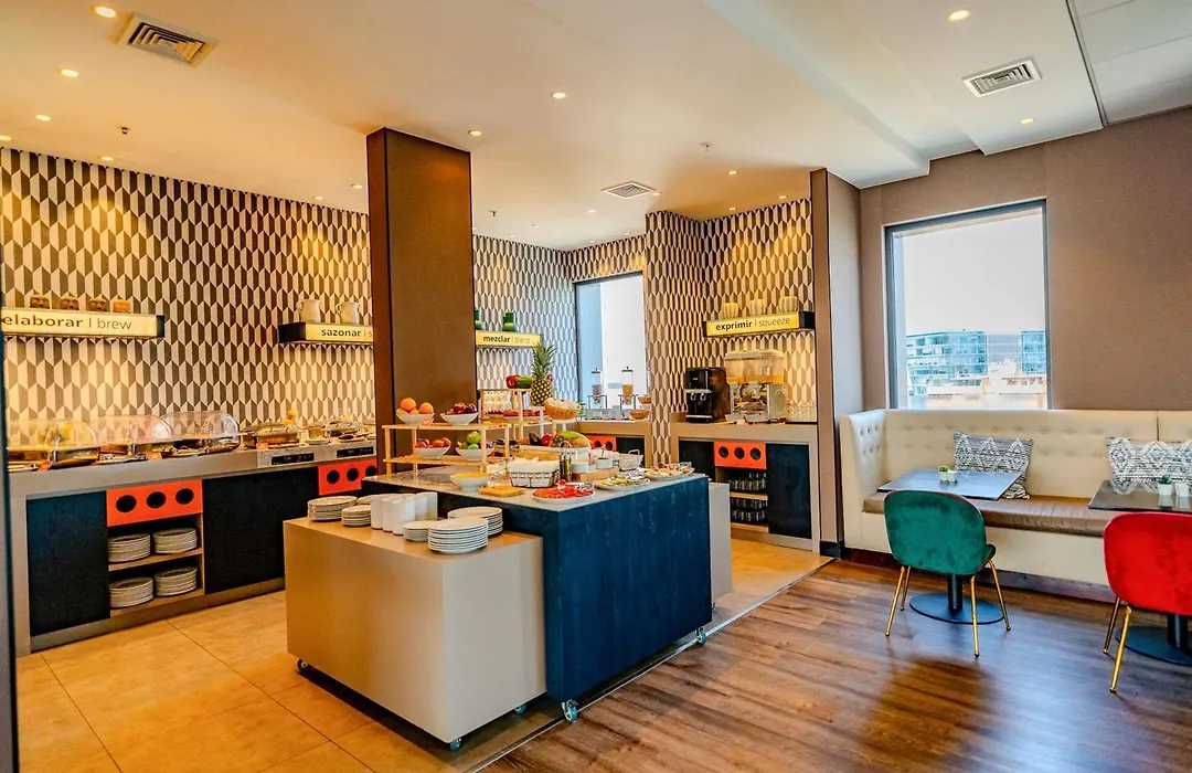 Hampton By Hilton Santiago Las Condes-1