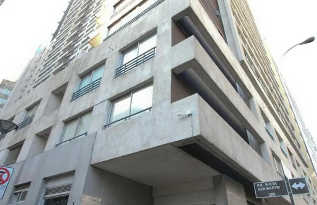 Rq Central-1