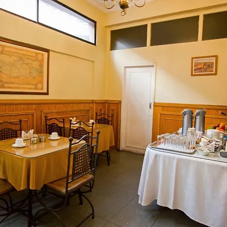 Hotel Dacarlo-3