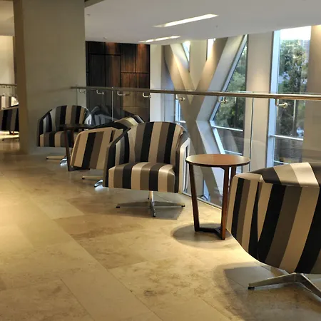 Radisson Blu Plaza El Bosque Santiago-2